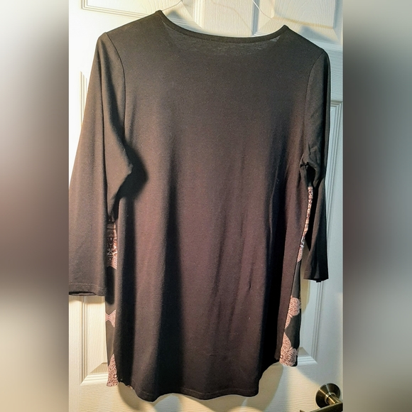 DG2 (Diane Gilman)Top - Picture 2 of 4